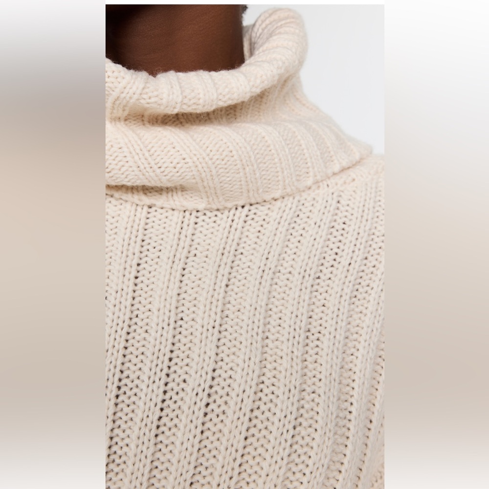 En Saison Rene Knit Sweater - Picture 2 of 7